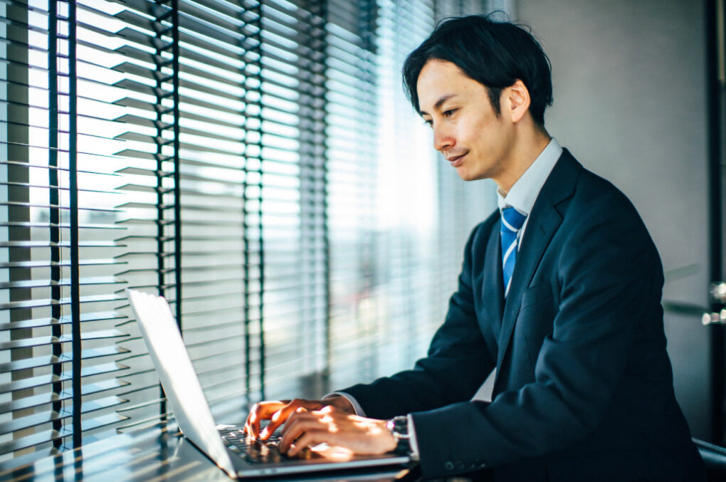 副業でも開業届を提出しましょう